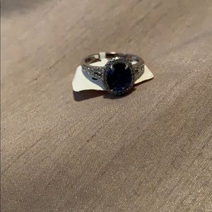 Charmed aroma ring